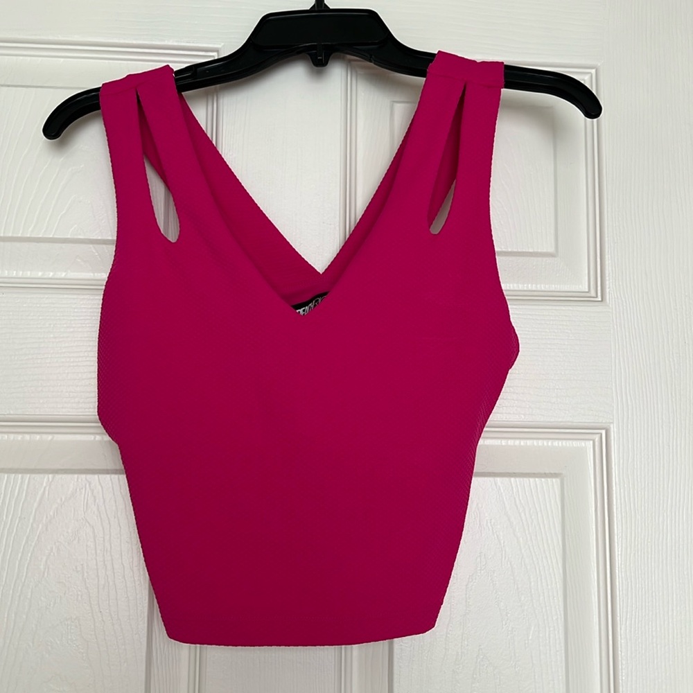 Beach Riot Evelina Top in Bright Fuchsia. Size Small.